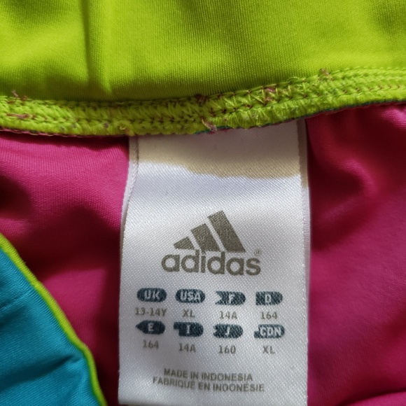 Spandex Adidas shorts - Picture 3 of 3